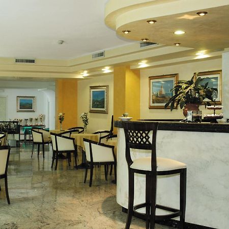 Hotel Borgo Marina 罗迪-加尔加尼科 外观 照片