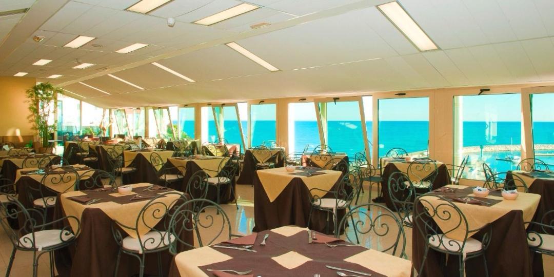 Hotel Borgo Marina 罗迪-加尔加尼科 外观 照片