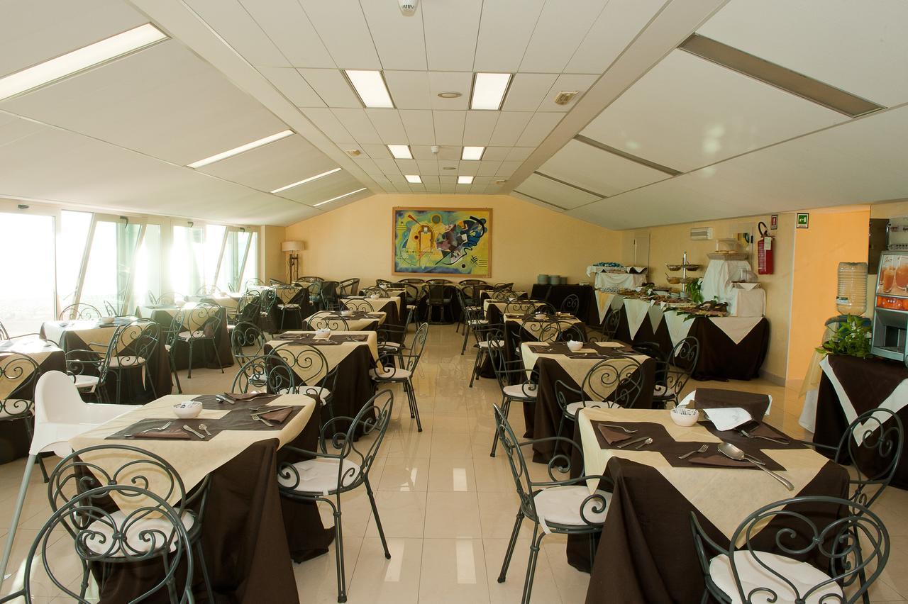 Hotel Borgo Marina 罗迪-加尔加尼科 外观 照片